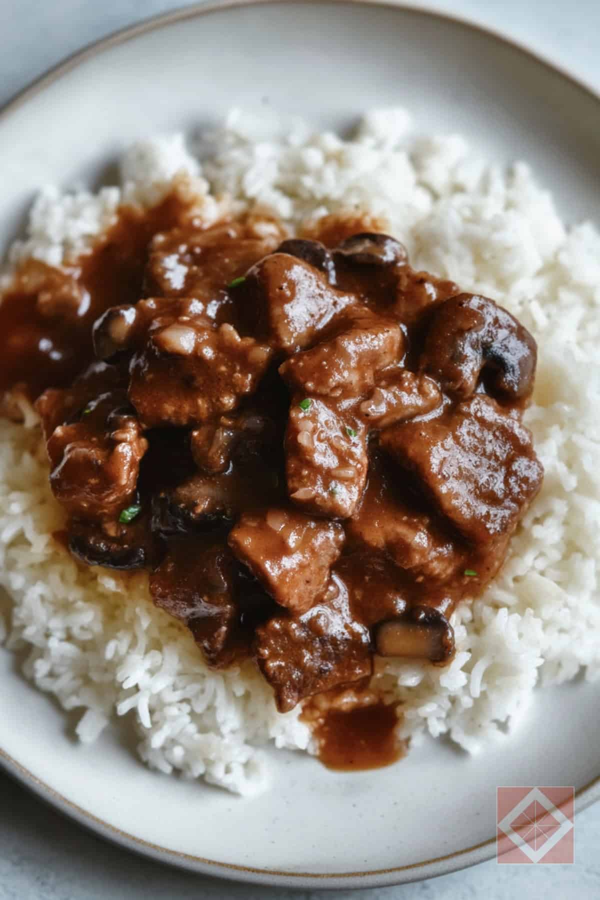 Comfort on a Plate: Tender Beef Tips & Rice - Tender Beef Tips Rice pin 1 midia
