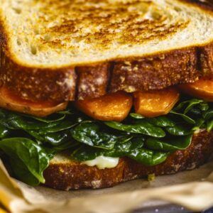 Garlicky Sweet Potato Spinach That Melts Just Right - Garlicky Sweet Potato Spinach Sandwiches midia