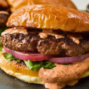 The Juciest Pub-Style Burger Recipe for Two People - Juicy Pub Style Burgers midia