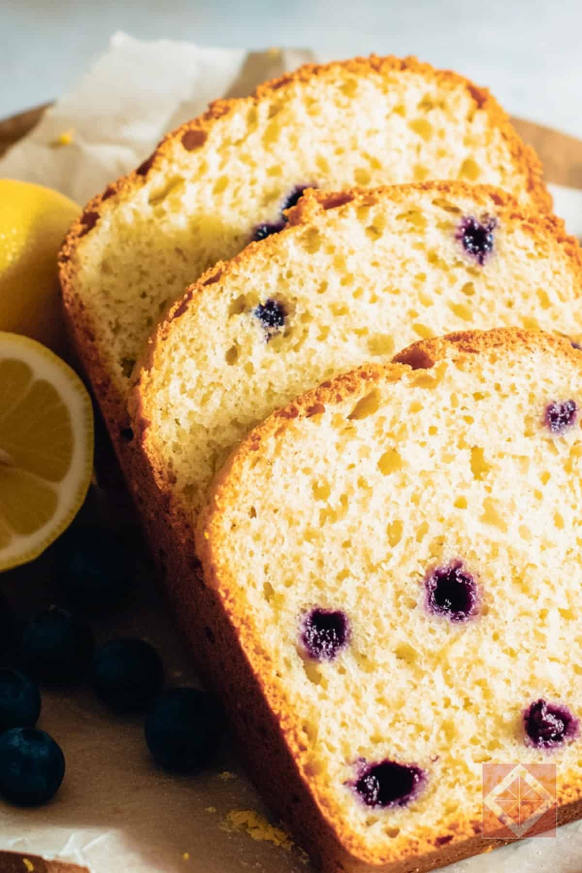 Lemon Blueberry Bread Machine Recipe for Easy Breakfasts - Lemon Blueberry Bread Machine pin 1 midia