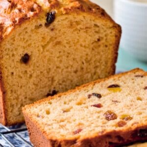 It’s Not a Fruitcake - Everyone Will Crave This Bread Machine Recipe - Not a Fruitcake Bread Machine midia
