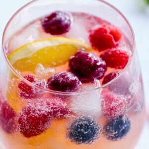 Easy TikTok Recipe That Makes Wine Way More Fun - Tiktok Adult Capri Sun midia