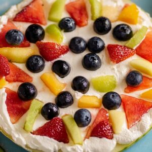 TikTok Recipes Just Hit Peak Summer With This Watermelon Pizza - Watermelon Pizza midia