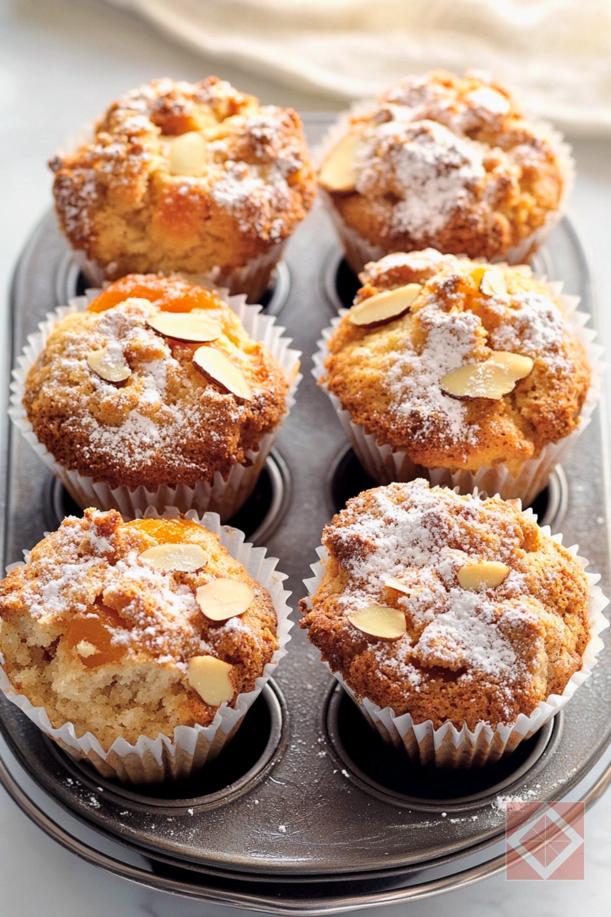 Tall, Fluffy Ginger Apricot Muffins: Bakery Style at Home - Ginger Apricot Muffins Dessert pin 1 midia