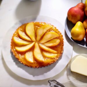 Perfect Pear Tarte Tatin Made Simple: Recipe for Two - Pear Tarte Tatin midia