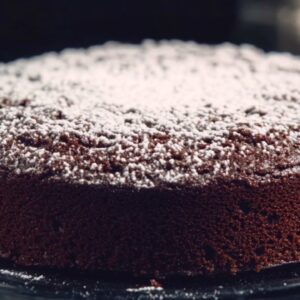 Chocolate Dessert Recipe You Can Make in One Bowl - Weeknight Chocolate Snacking Cake Dessert midia