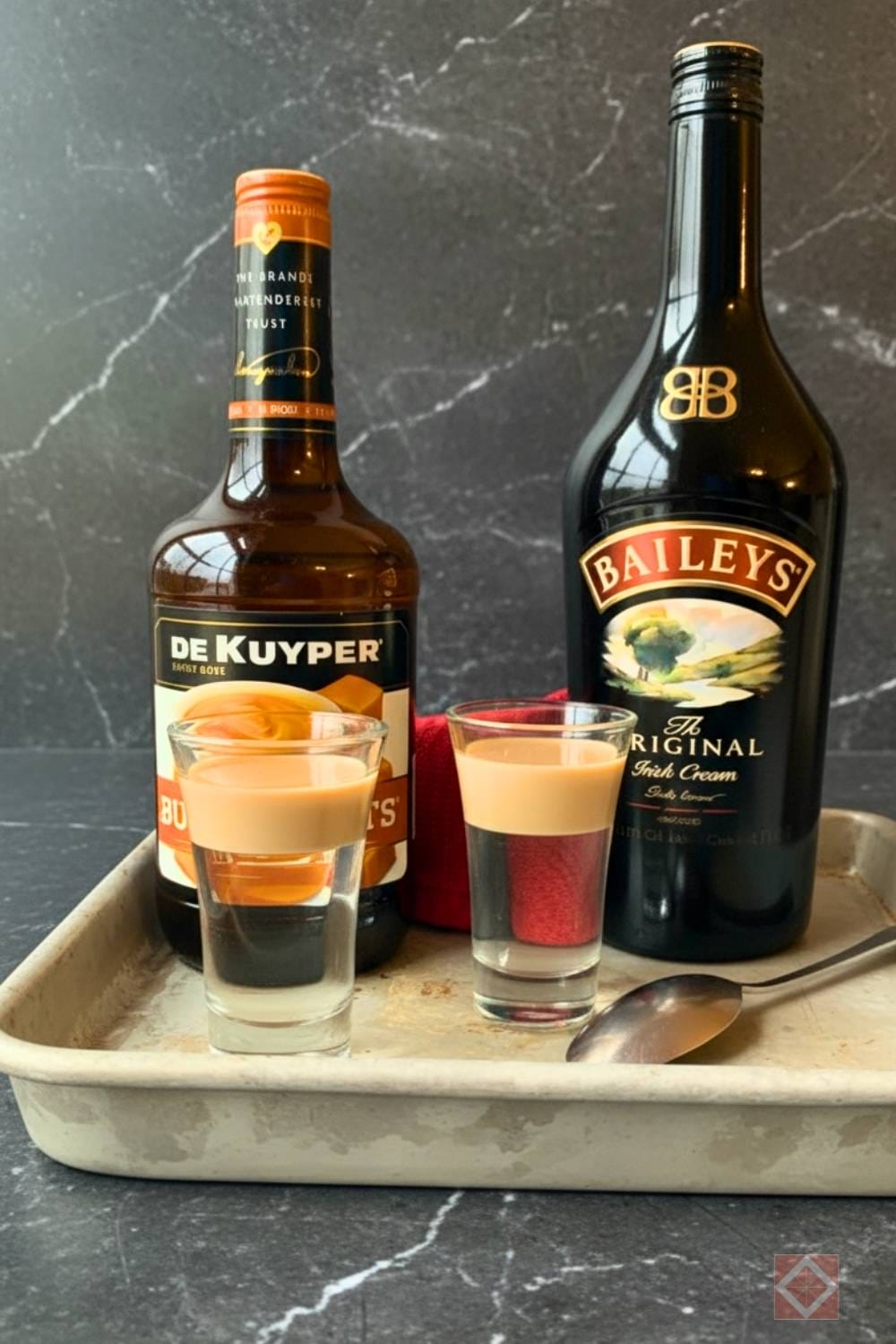 Easy Buttery Nipple Recipe for a Quick Party Shot - Buttery Nipple cocktail