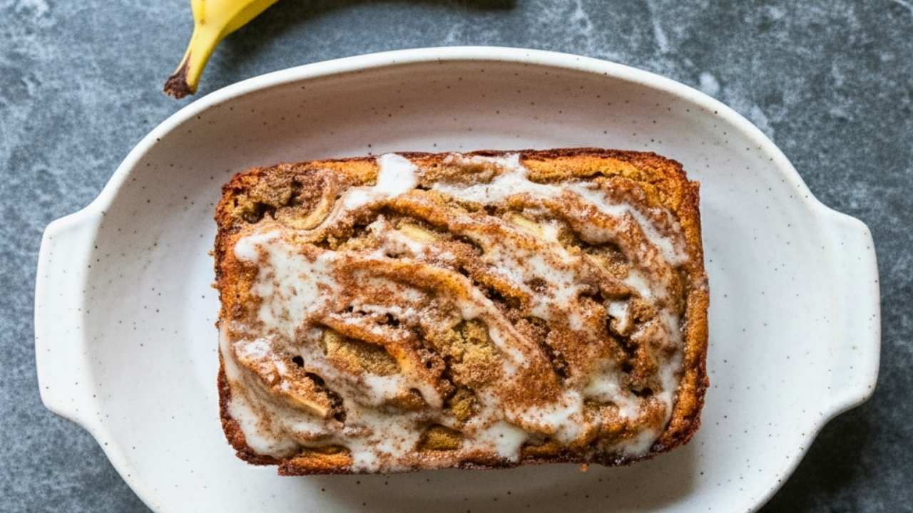 cinnamon swirl banana bread with a bakery secret - cinnamon swirl banana bread 4