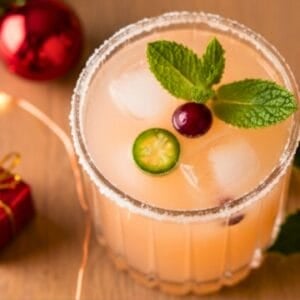 spicy sweet grinch cocktail - spicy sweet grinch cocktail 2